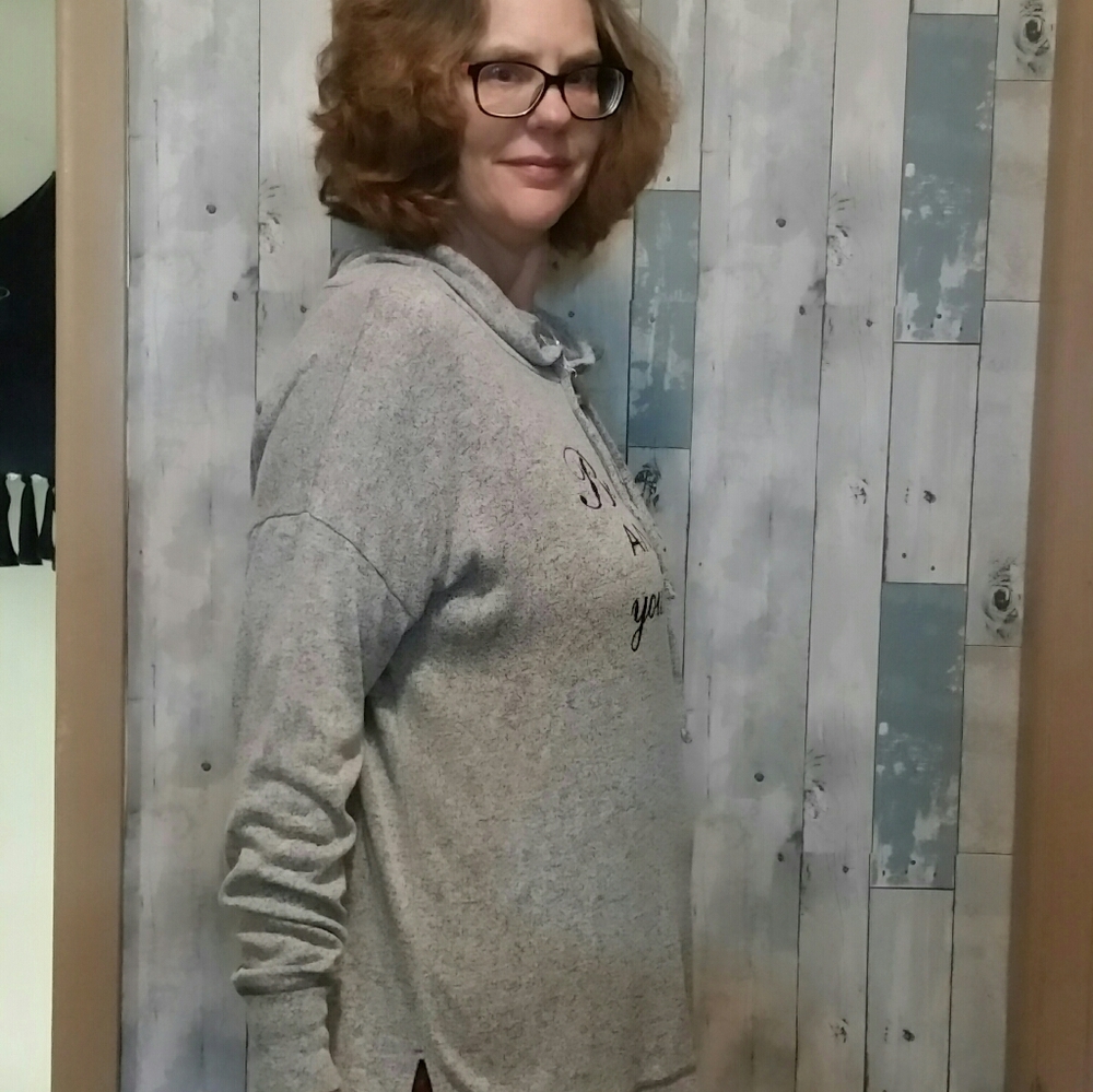 Active blouse - Picture 3 of 4
